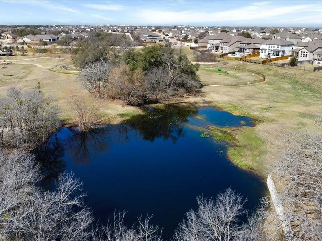 200 Draco Street Georgetown TX 78628
