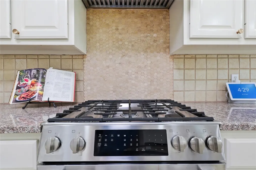 3207 Misty Oaks Way Round Rock TX 78665