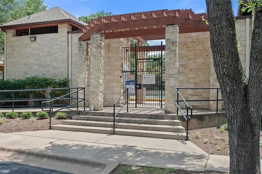 3207 Misty Oaks Way Round Rock TX 78665