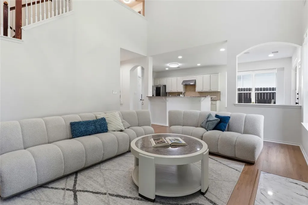 3207 Misty Oaks Way Round Rock TX 78665