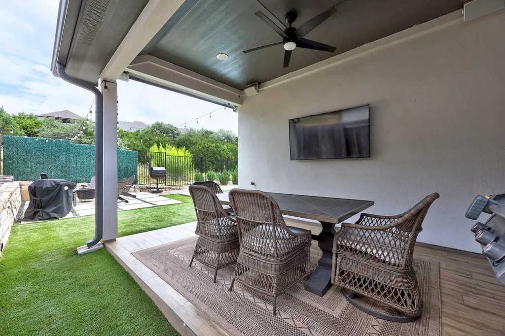 328 Saturnia Drive Georgetown TX 78628