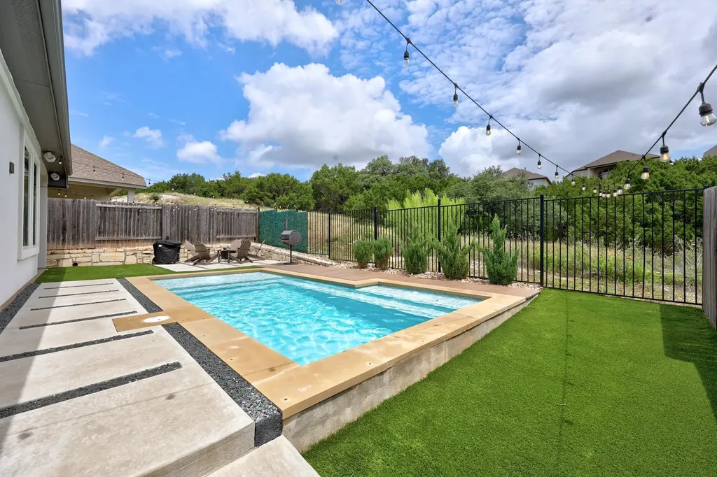 328 Saturnia Drive Georgetown TX 78628