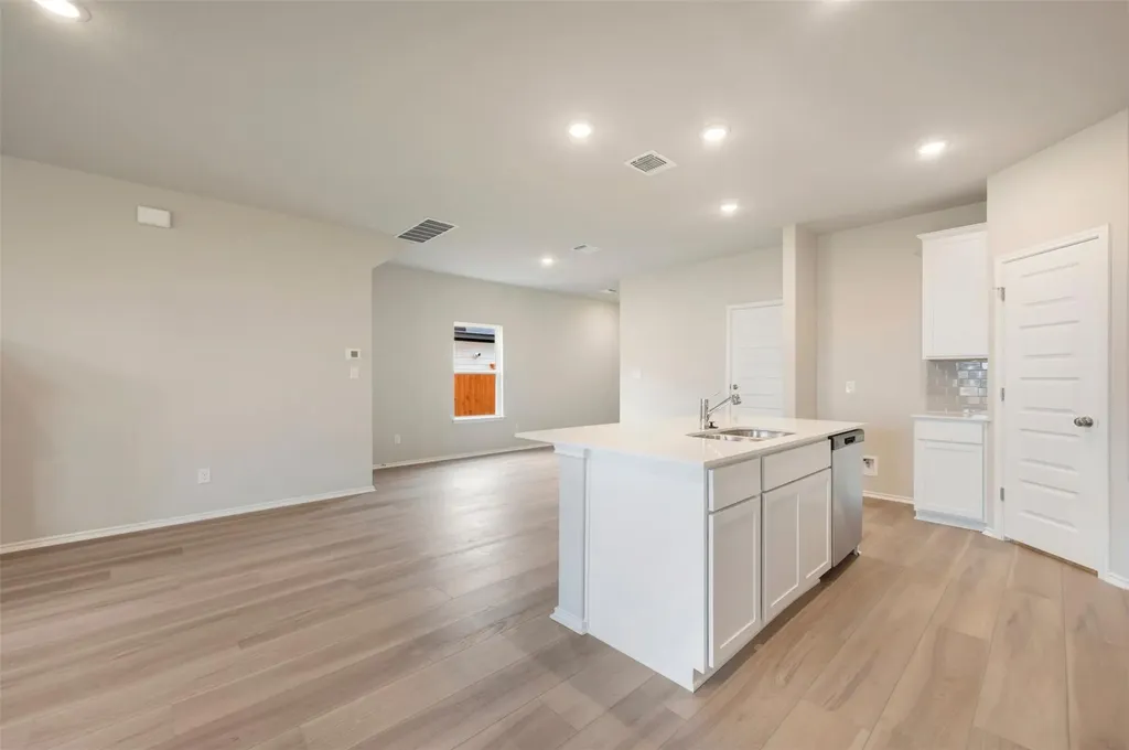 150 Big Banyan Drive Dripping Springs TX 78620