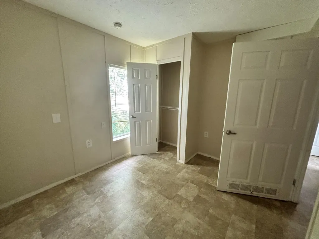 3616 W Nugent Avenue Temple TX 76504