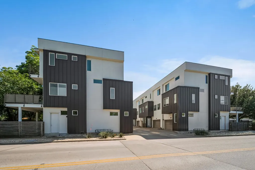 1801 E 2nd Street Austin TX 78702