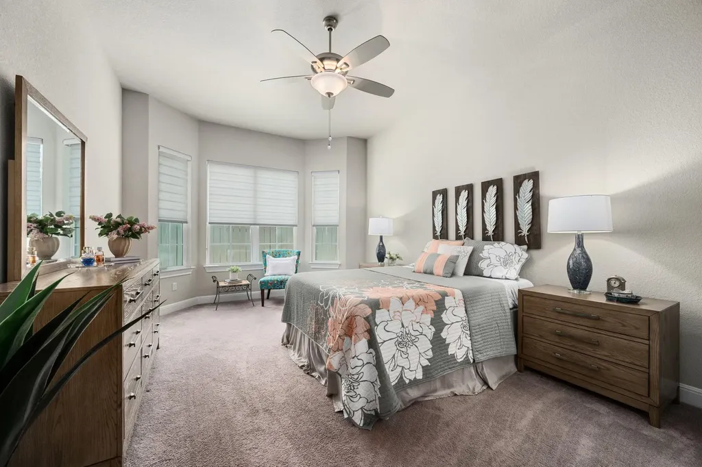 4608 Collins Street Round Rock TX 78681