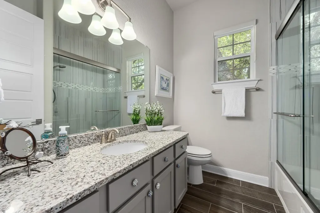 4608 Collins Street Round Rock TX 78681