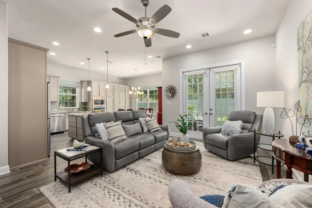 4608 Collins Street Round Rock TX 78681