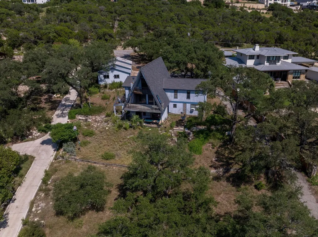 19625 Lakehurst Loop Spicewood TX 78669