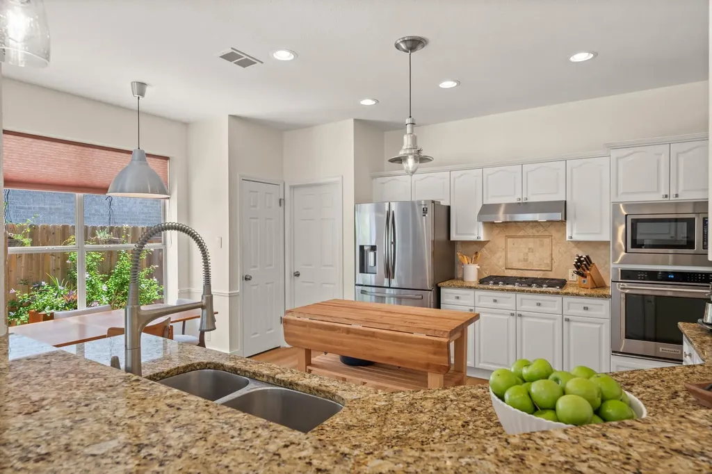11318 Pompey Court Austin TX 78739