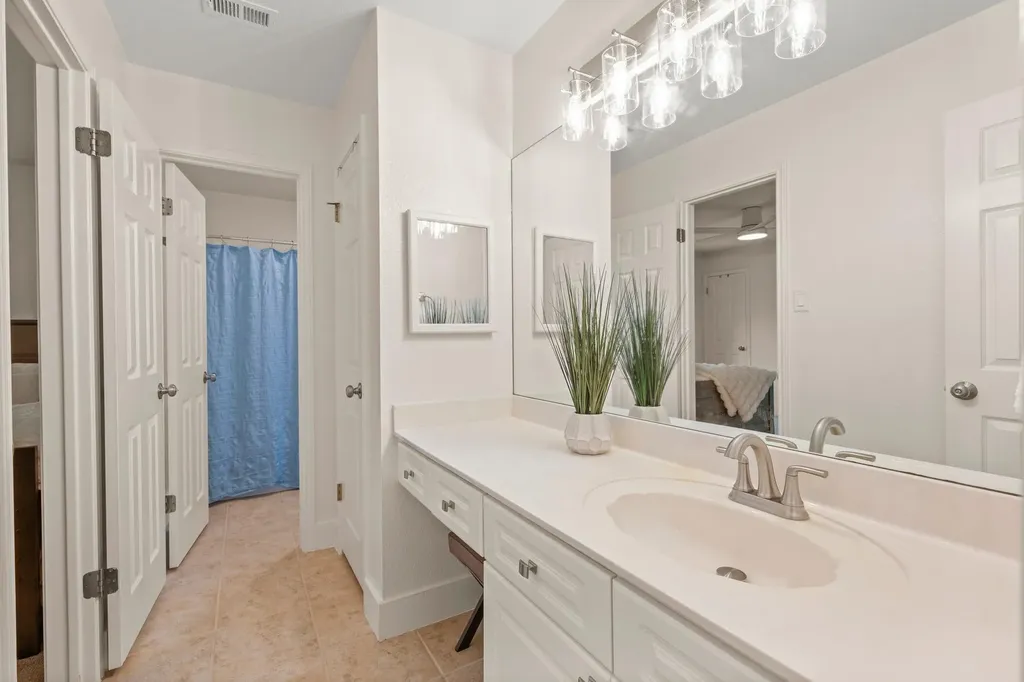 11318 Pompey Court Austin TX 78739