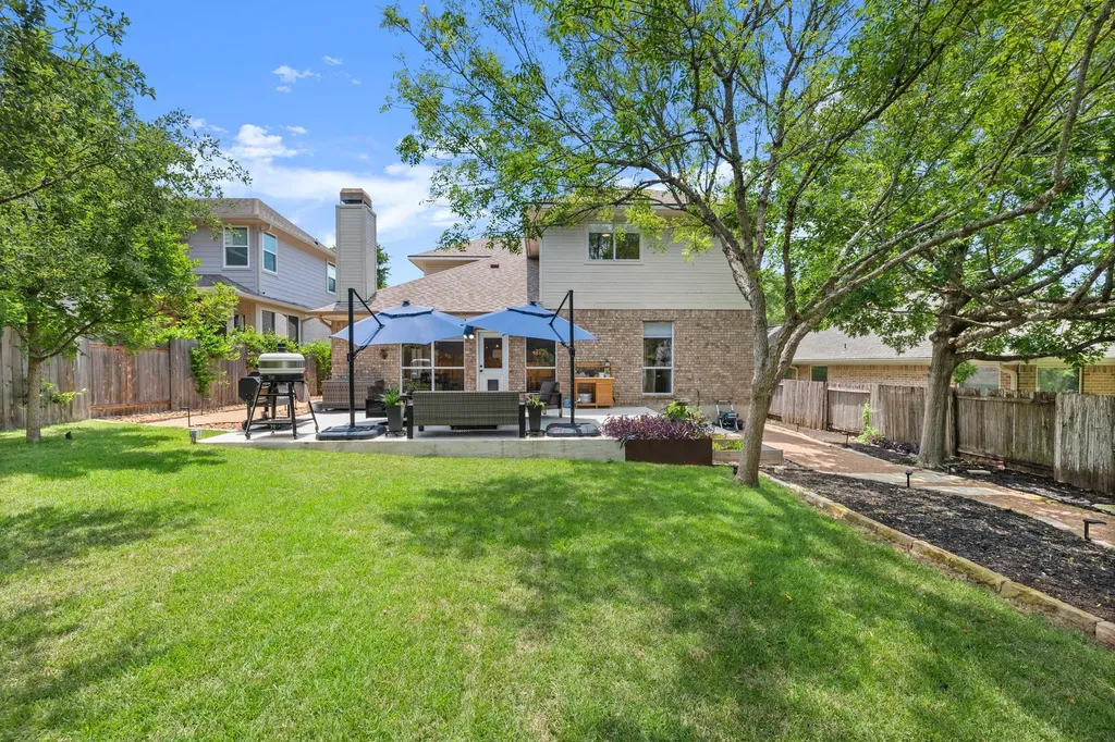 11318 Pompey Court Austin TX 78739
