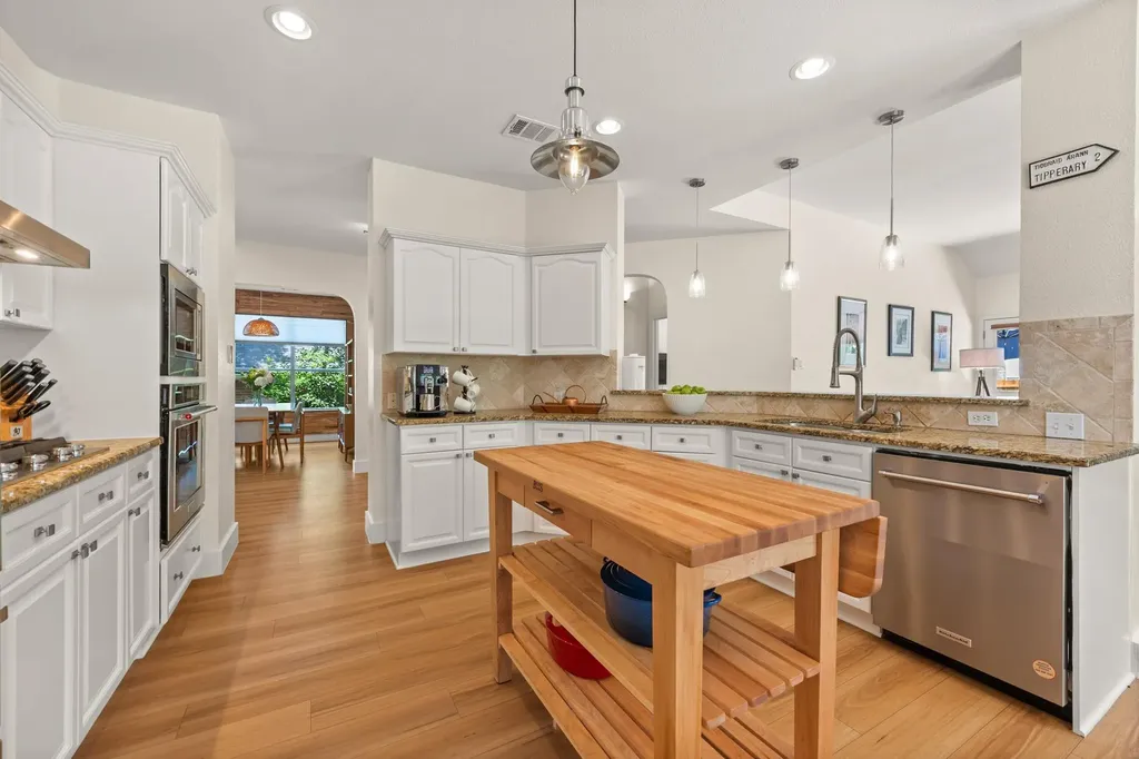 11318 Pompey Court Austin TX 78739