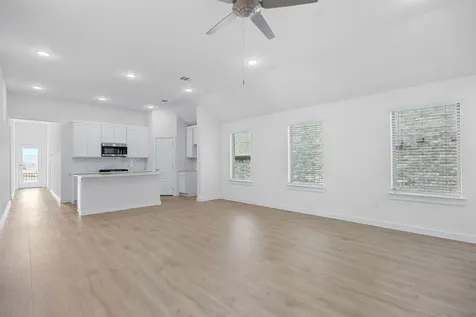 8007 Shining Flor Lane Lago Vista TX 78645