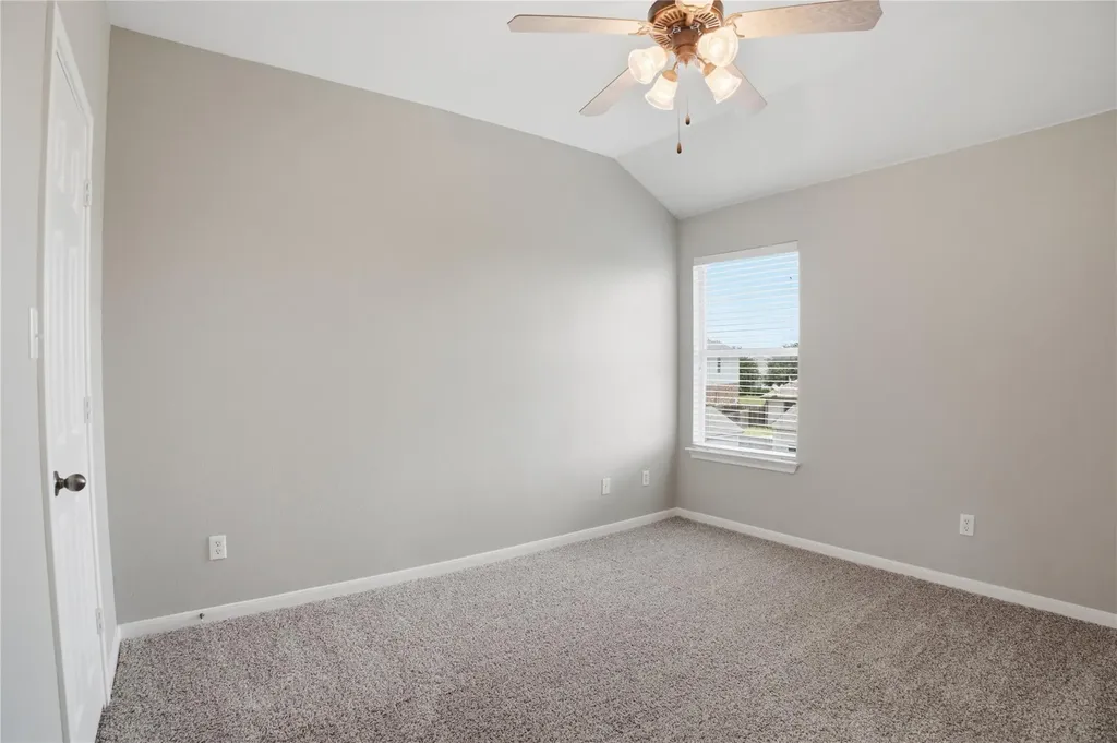 18305 Lake Edge Court Pflugerville TX 78660