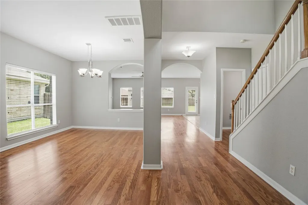 18305 Lake Edge Court Pflugerville TX 78660