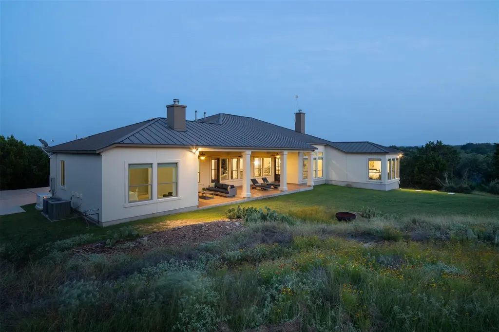 119 Creekside Trail Spicewood TX 78669