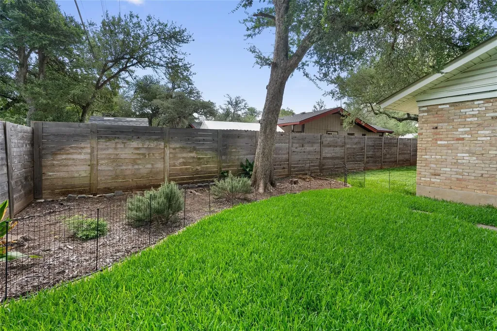 4208 North Hills Drive Austin TX 78731