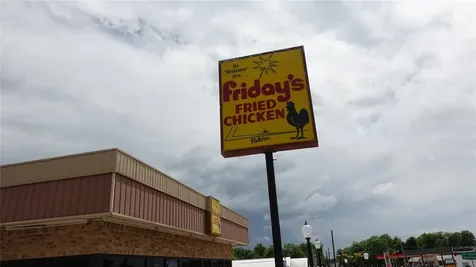 122 E 5th Street Shiner TX 77984