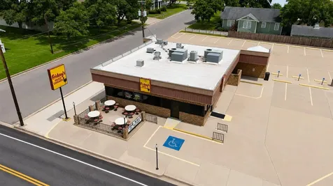 122 E 5th Street Shiner TX 77984