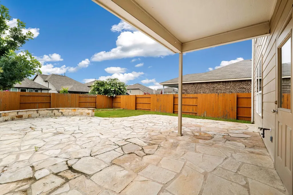 139 Palm Drive Buda TX 78610