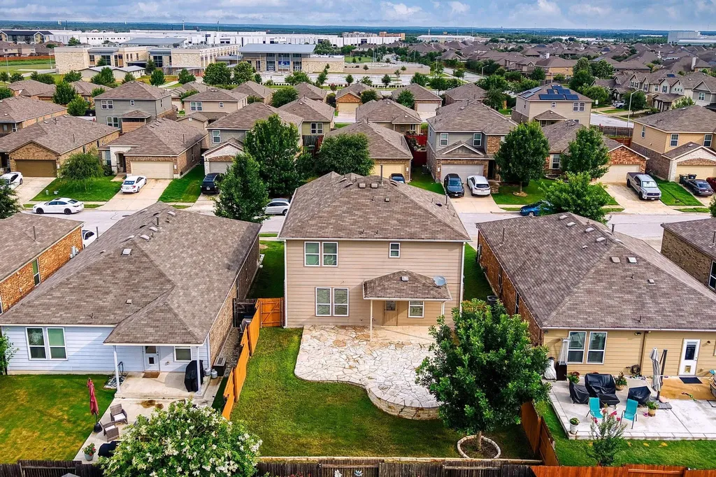 139 Palm Drive Buda TX 78610