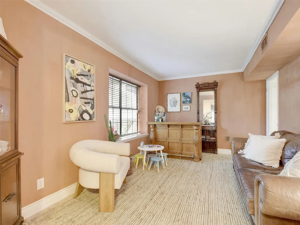 13322 Broadmeade Avenue Austin TX 78729