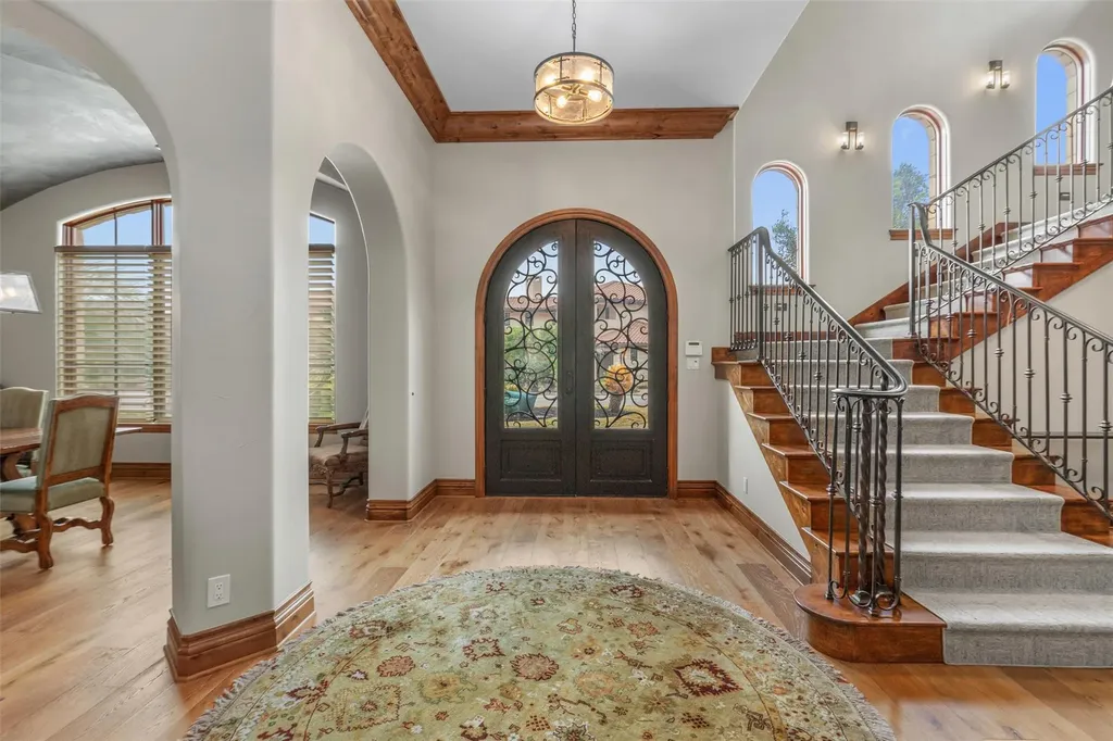 4407 Island Cove Austin TX 78731