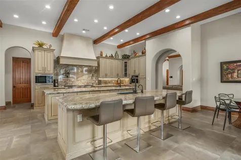 4407 Island Cove Austin TX 78731