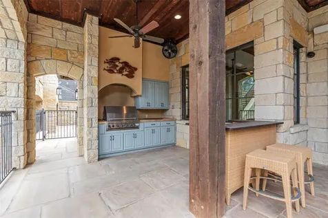4407 Island Cove Austin TX 78731