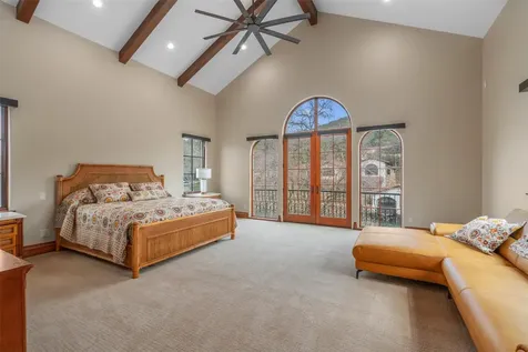 4407 Island Cove Austin TX 78731