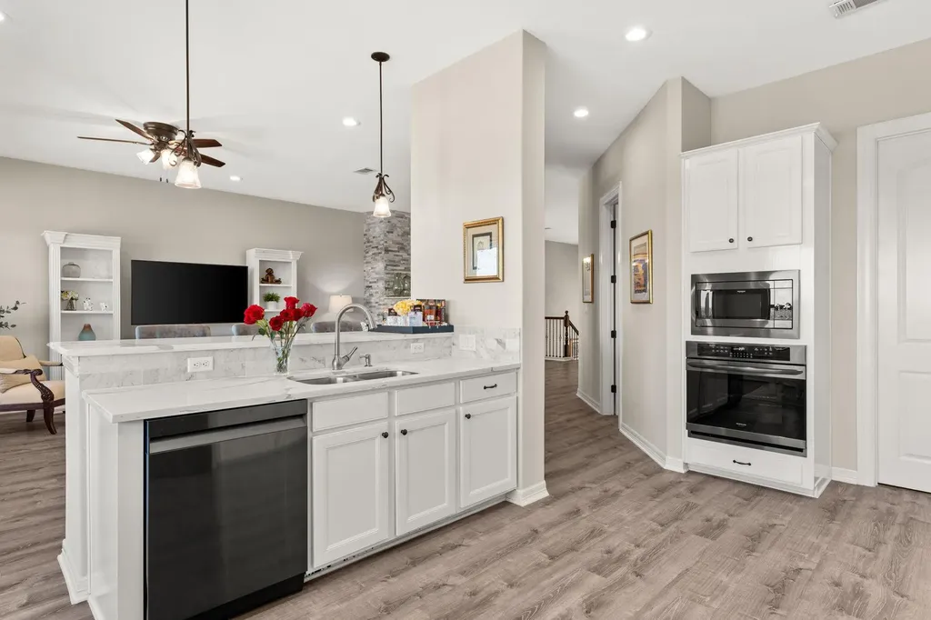 319 Lombardia Drive Austin TX 78734