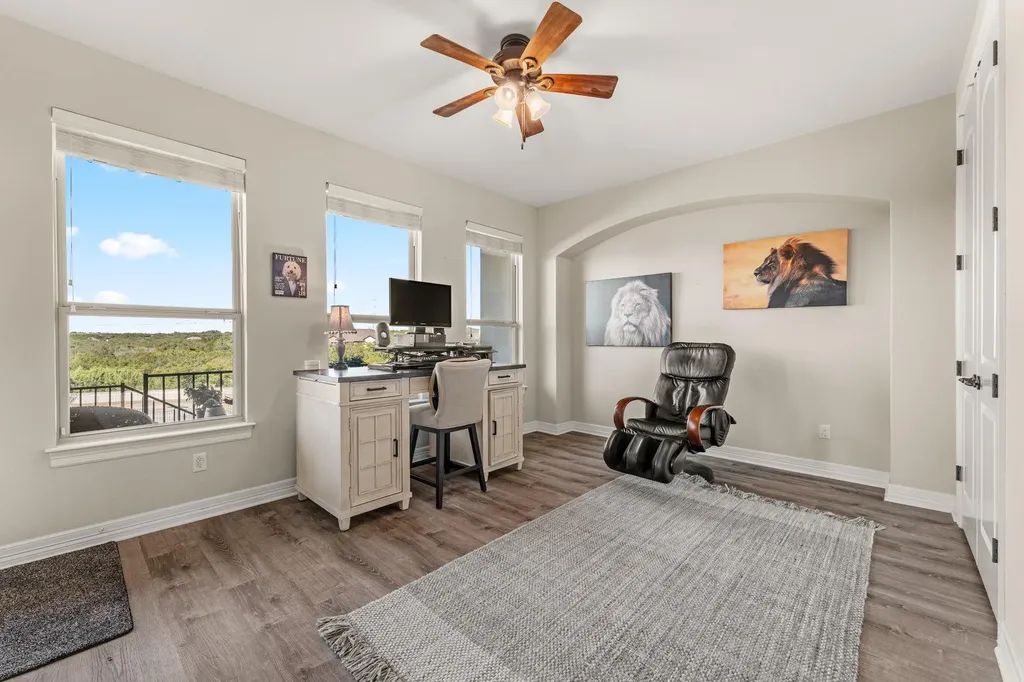 319 Lombardia Drive Austin TX 78734