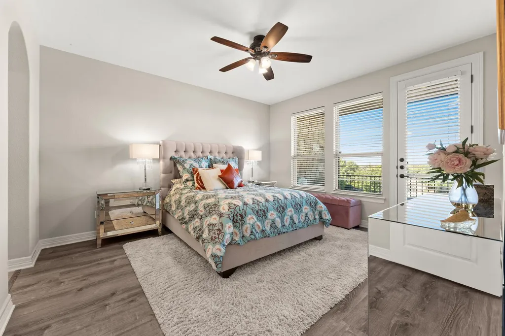 319 Lombardia Drive Austin TX 78734