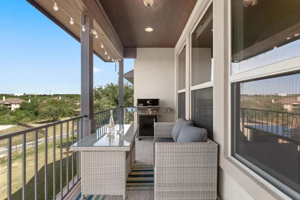 319 Lombardia Drive Austin TX 78734