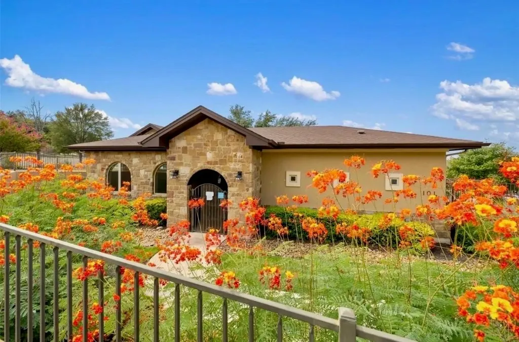 319 Lombardia Drive Austin TX 78734