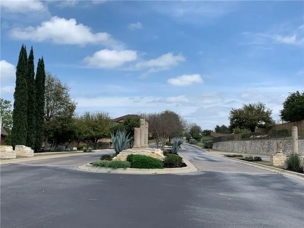 319 Lombardia Drive Austin TX 78734
