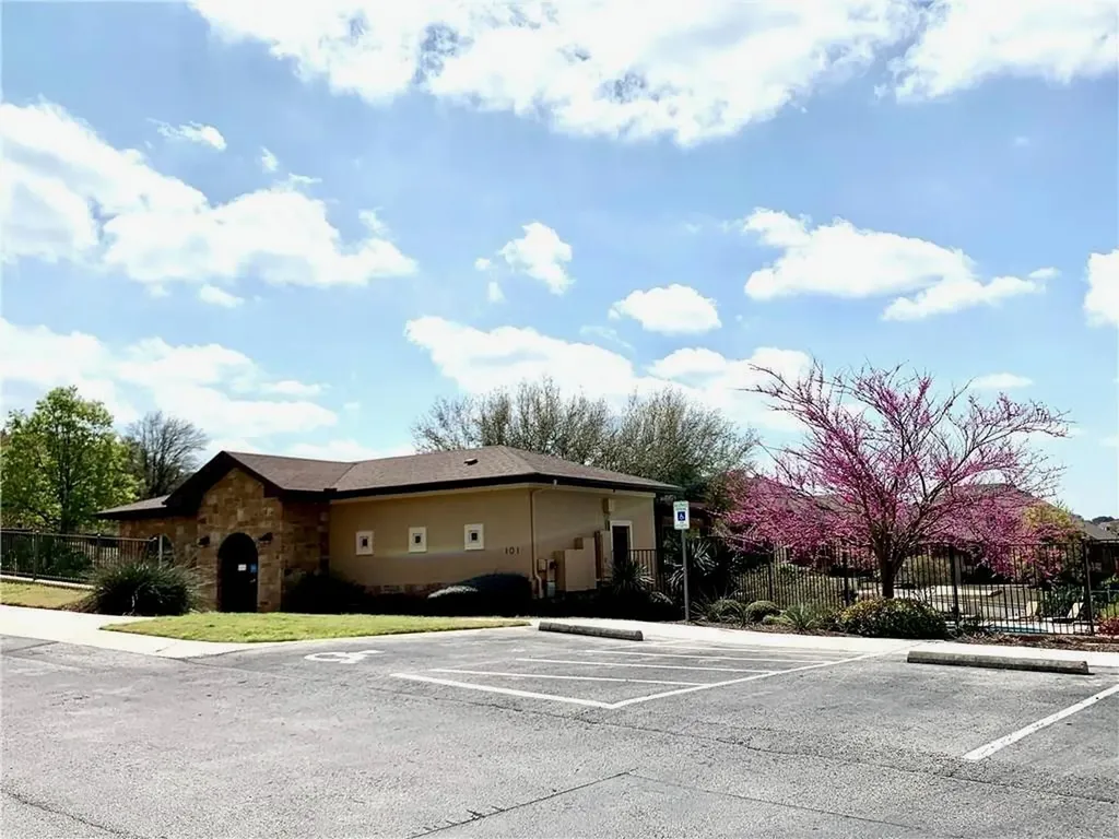 319 Lombardia Drive Austin TX 78734