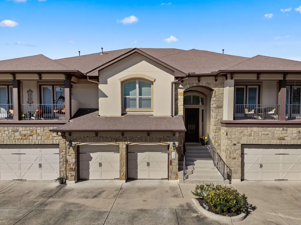 319 Lombardia Drive Austin TX 78734