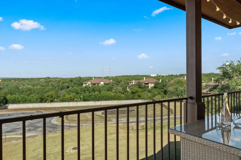 319 Lombardia Drive Austin TX 78734