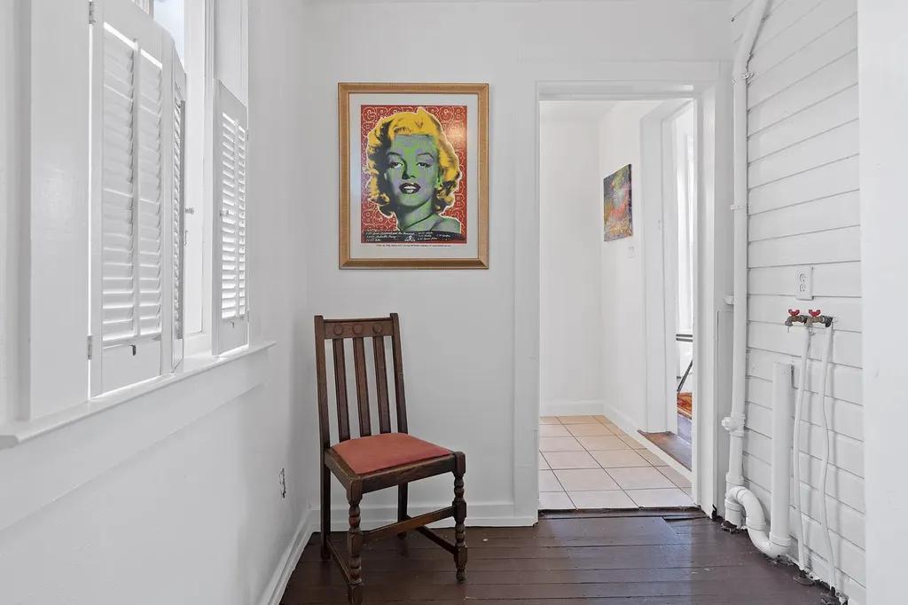 810 E 13th Street Austin TX 78702