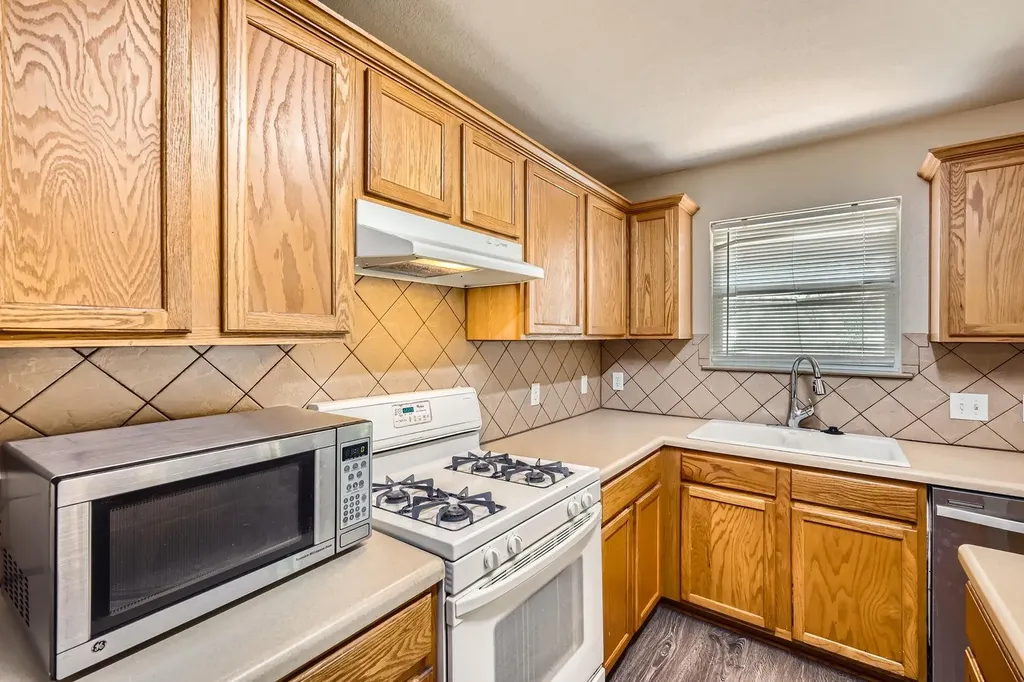 1900 Jesse Owens Drive Austin TX 78748