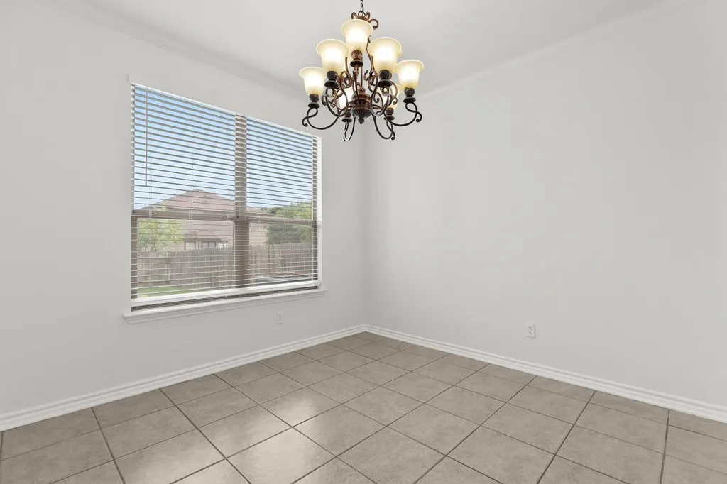 1635 Bayland Street Round Rock TX 78664