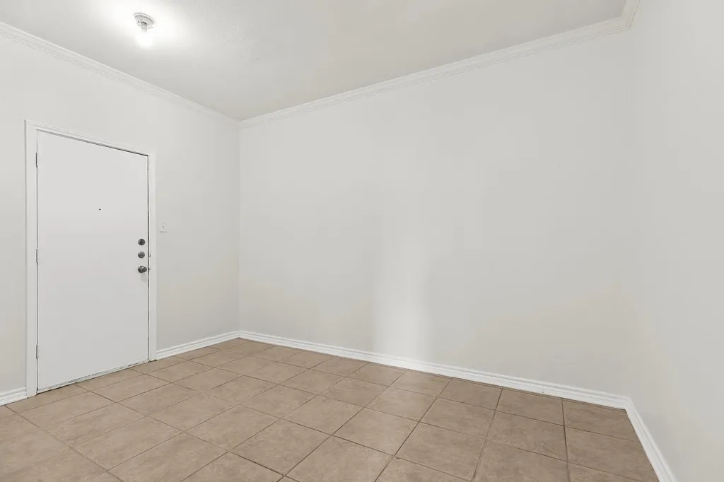 1635 Bayland Street Round Rock TX 78664