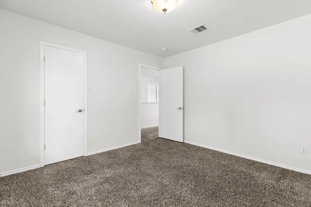 1635 Bayland Street Round Rock TX 78664