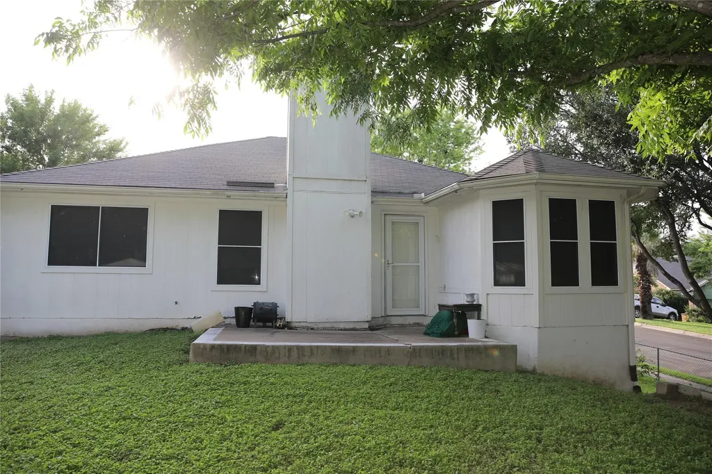 4901 Birch Creek Road Austin TX 78744