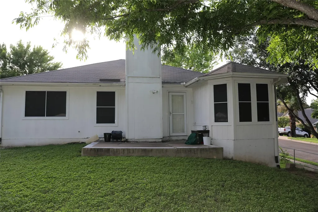 4901 Birch Creek Road Austin TX 78744