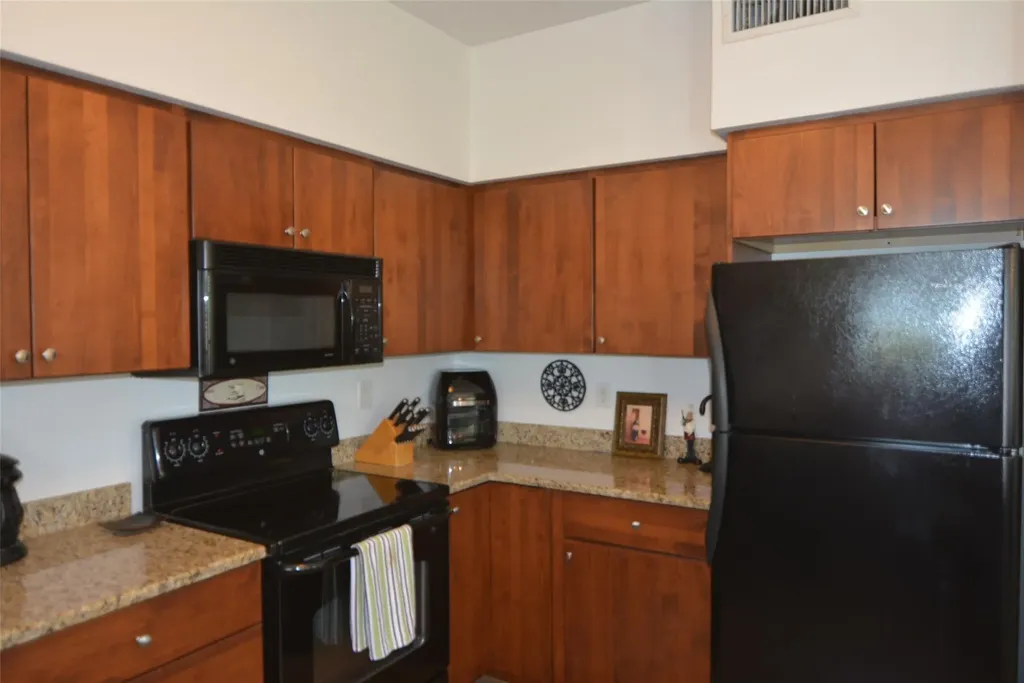 3404 American Drive Lago Vista TX 78645