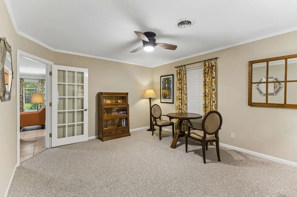 6902 Notre Dame Drive Austin TX 78723