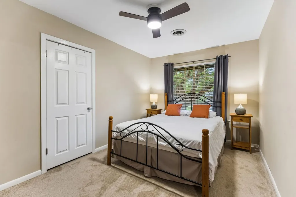 6902 Notre Dame Drive Austin TX 78723